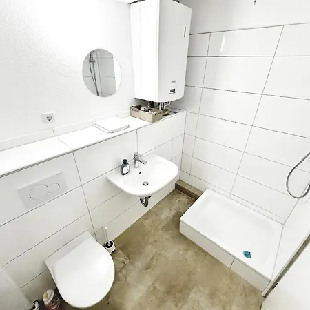 M1 3 Betten 40qm Kleine Komplett Stadtmittte Апартаменты Майнц